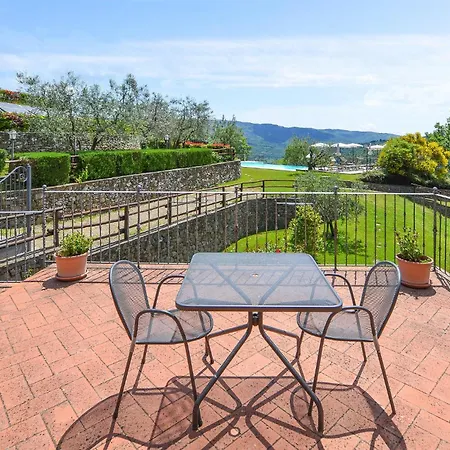 Amazing In With Outdoor Swimming Pool